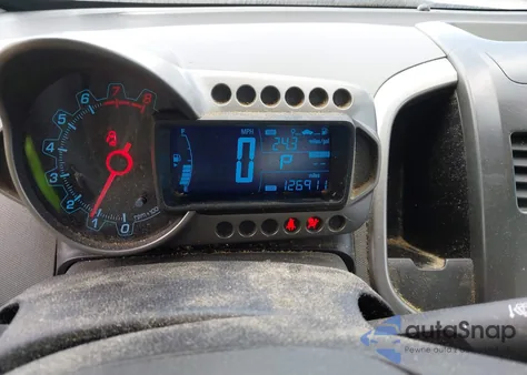 2013 Chevrolet Sonic Lt Auto z USA, uszkodzony, nr VIN 1G1JC5SGXD4255992